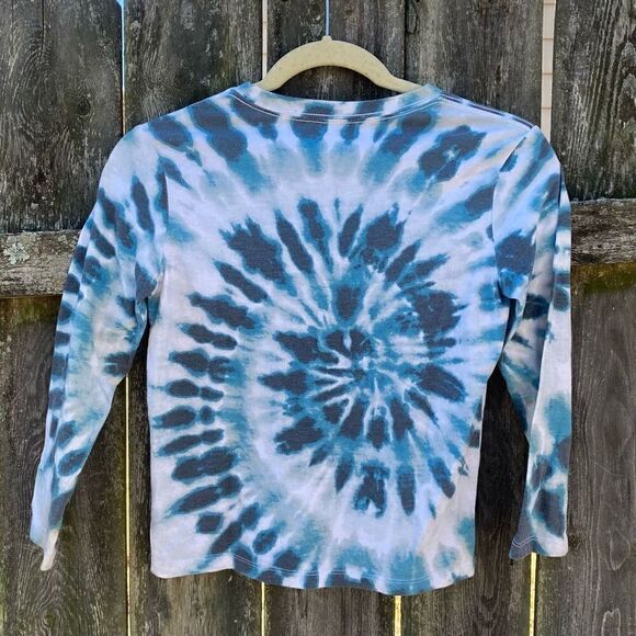 Old Navy Stranger Things Tie Dye Graphic Long Sleeve T-Shirt | Kids M - Picture 3 of 3
